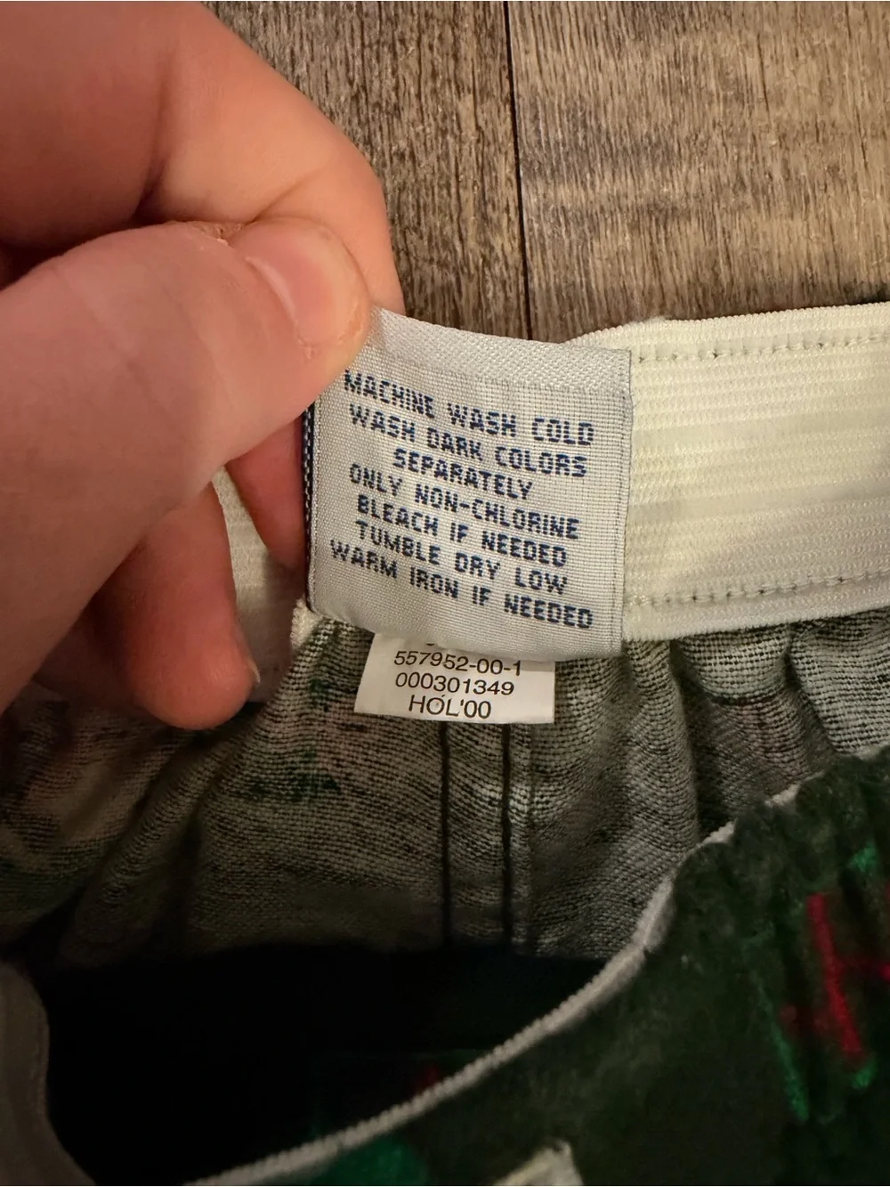 Old Navy Dark Green Christmas Gift Print Cotton Boxer Shorts M
